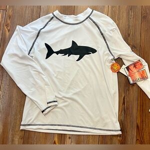 Boys Big Chill 10/12 out door sun protection, rash guard shirt. White & blue.